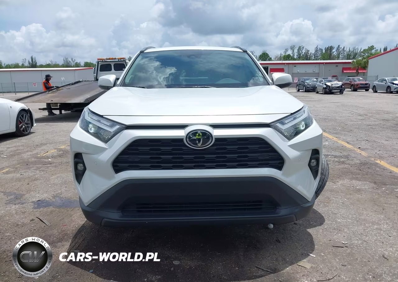 2024 Toyota Rav4 Xle Premium VIN:2T3A1RFV0RW416275 - 12
