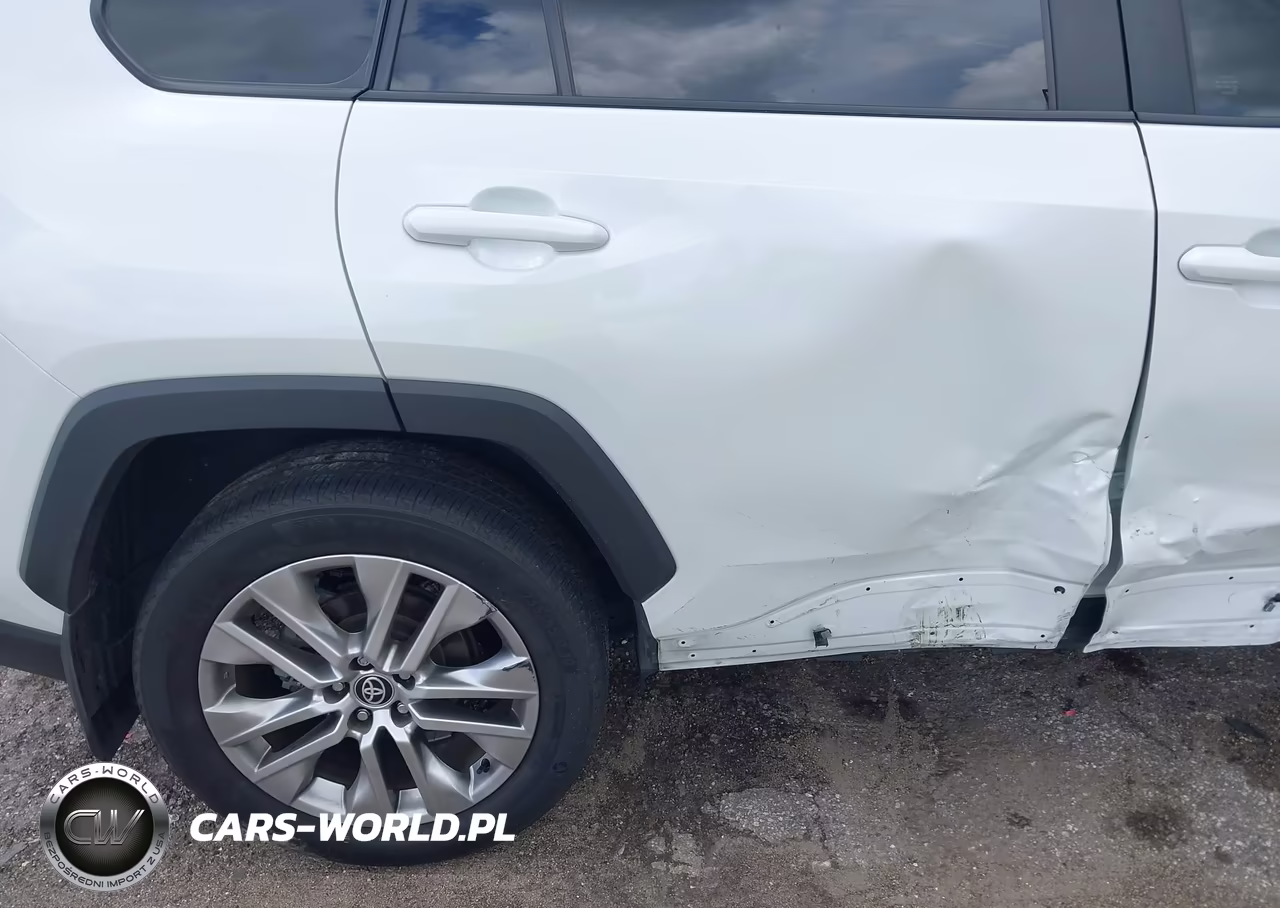 2024 Toyota Rav4 Xle Premium VIN:2T3A1RFV0RW416275 - 6