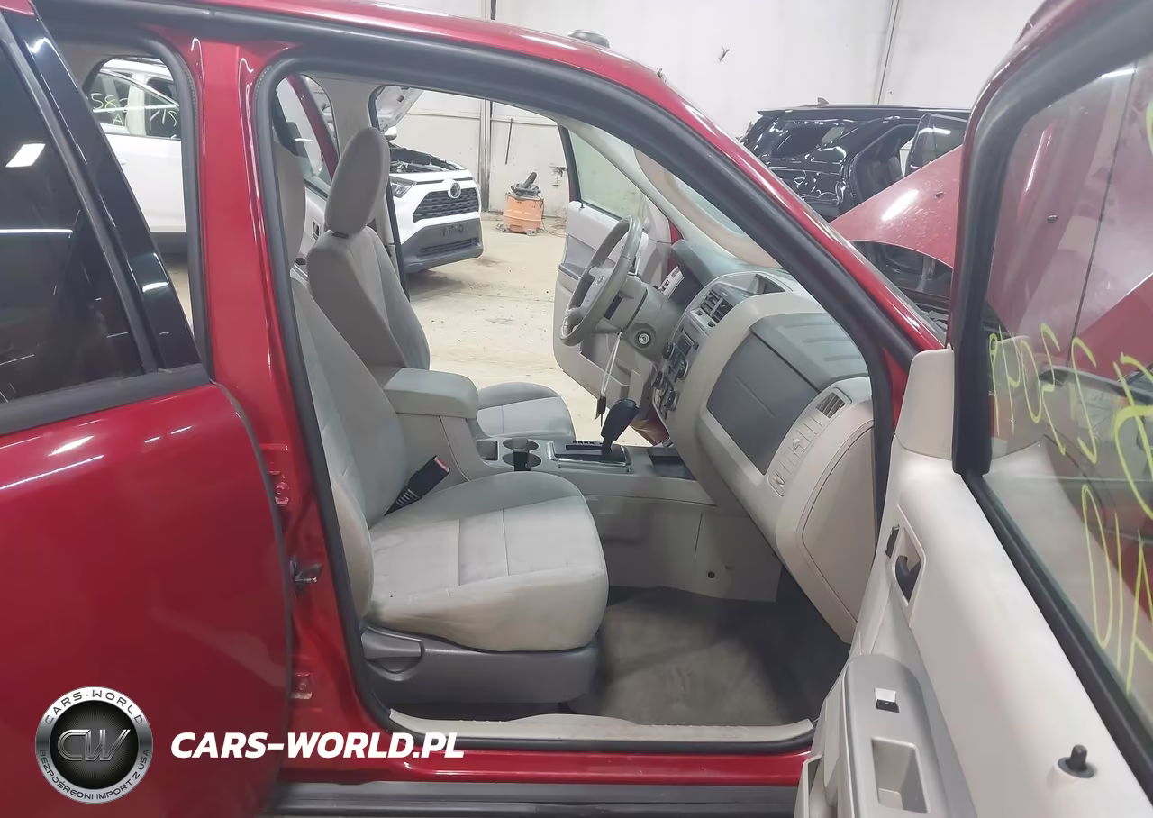 2010 Ford Escape Xlt VIN:1FMCU9DGXAKD02149 - 5