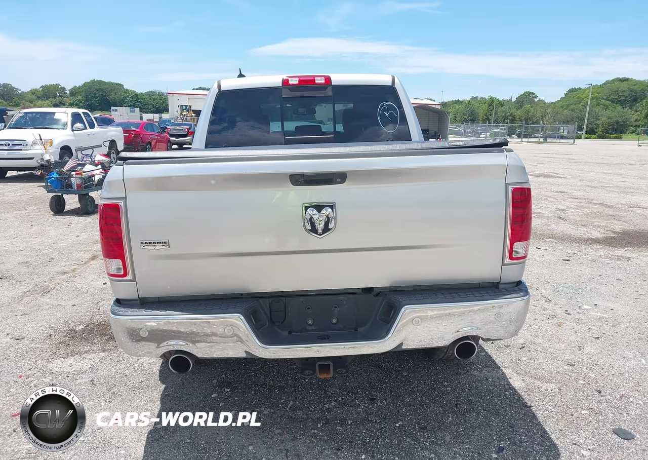2017 Ram 1500 Laramie 4X2 5'7 Box VIN:1C6RR6NT1HS856448 - 16