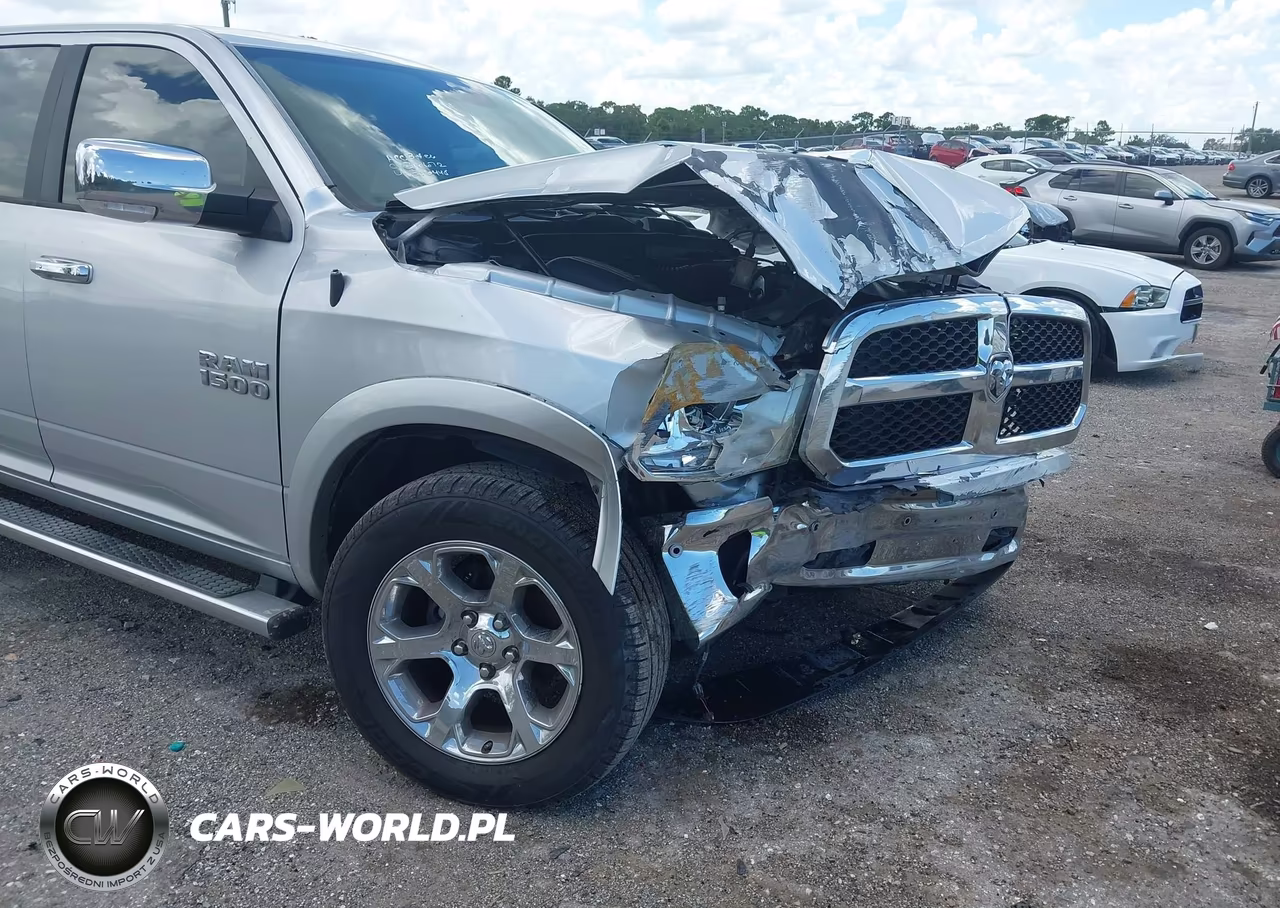 2017 Ram 1500 Laramie 4X2 5'7 Box VIN:1C6RR6NT1HS856448 - 6
