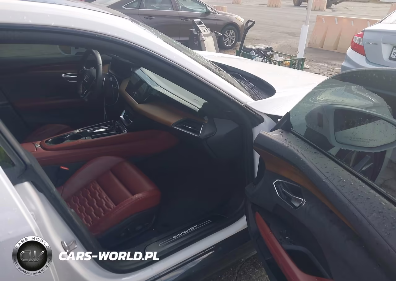 2024 Audi E-Tron Gt Premium Plus Quattro VIN:WAUFJBFW4R7002527 - 5