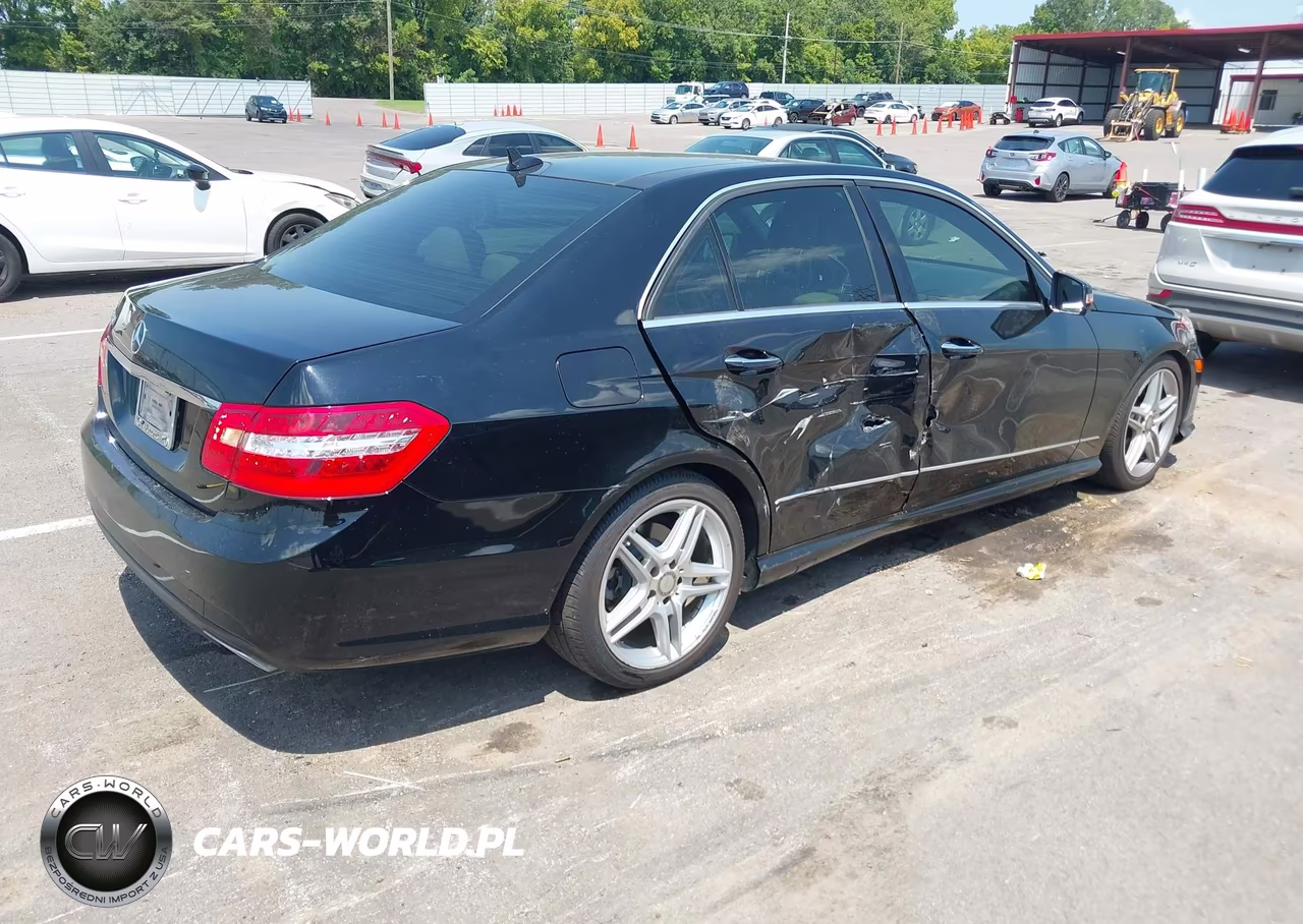 2011 Mercedes-Benz E 350 VIN:WDDHF5GB5BA496258 - 4
