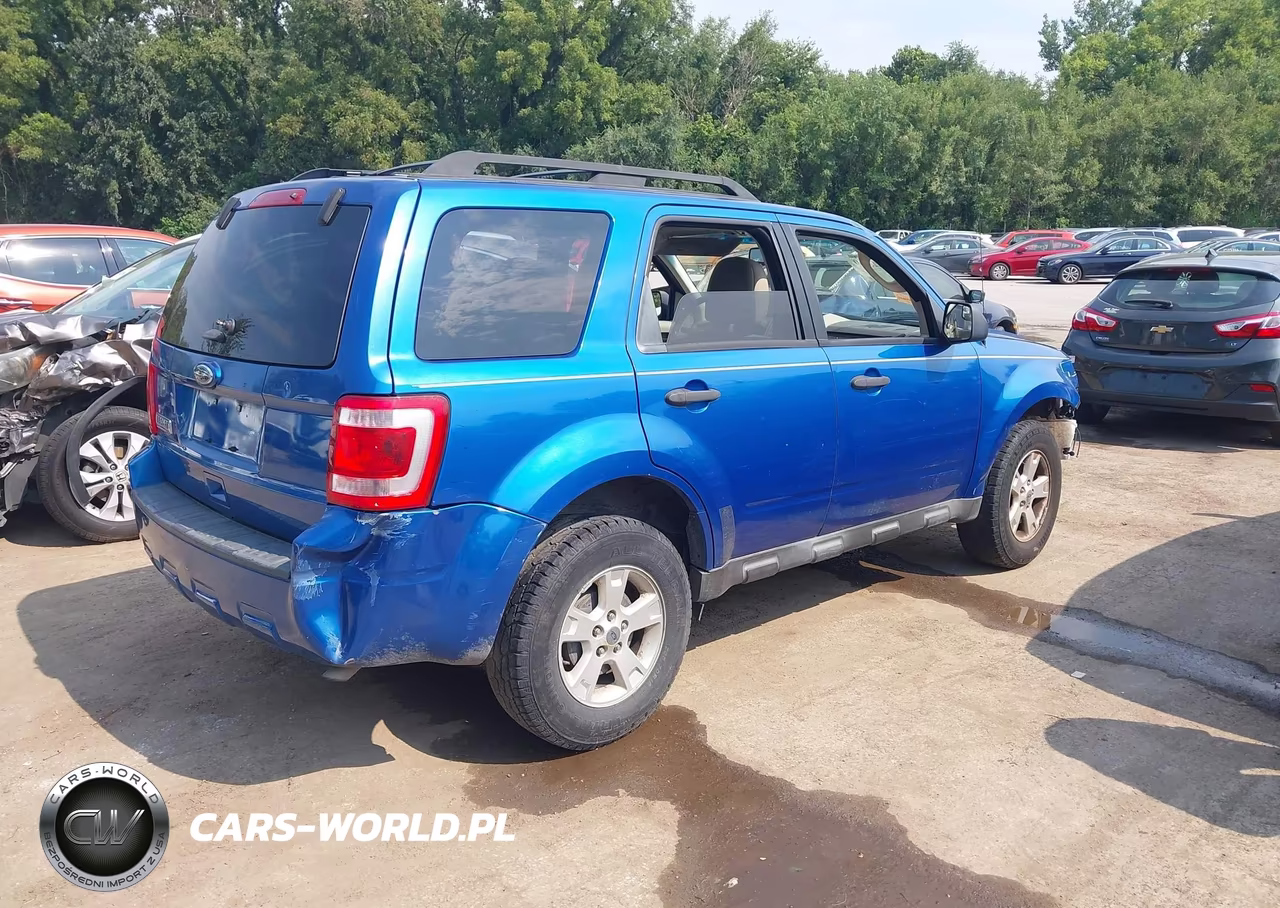 2012 Ford Escape Xlt VIN:1FMCU0D73CKA55507 - 4