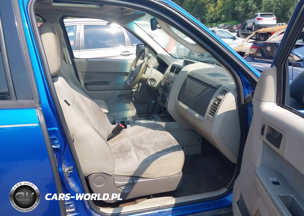 2012 Ford Escape Xlt VIN:1FMCU0D73CKA55507 - 5