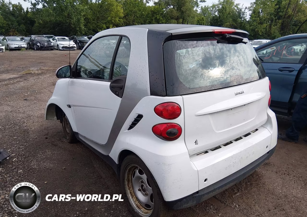 2012 Smart Fortwo Pure VIN:WMEEJ3BAXCK573458 - 3