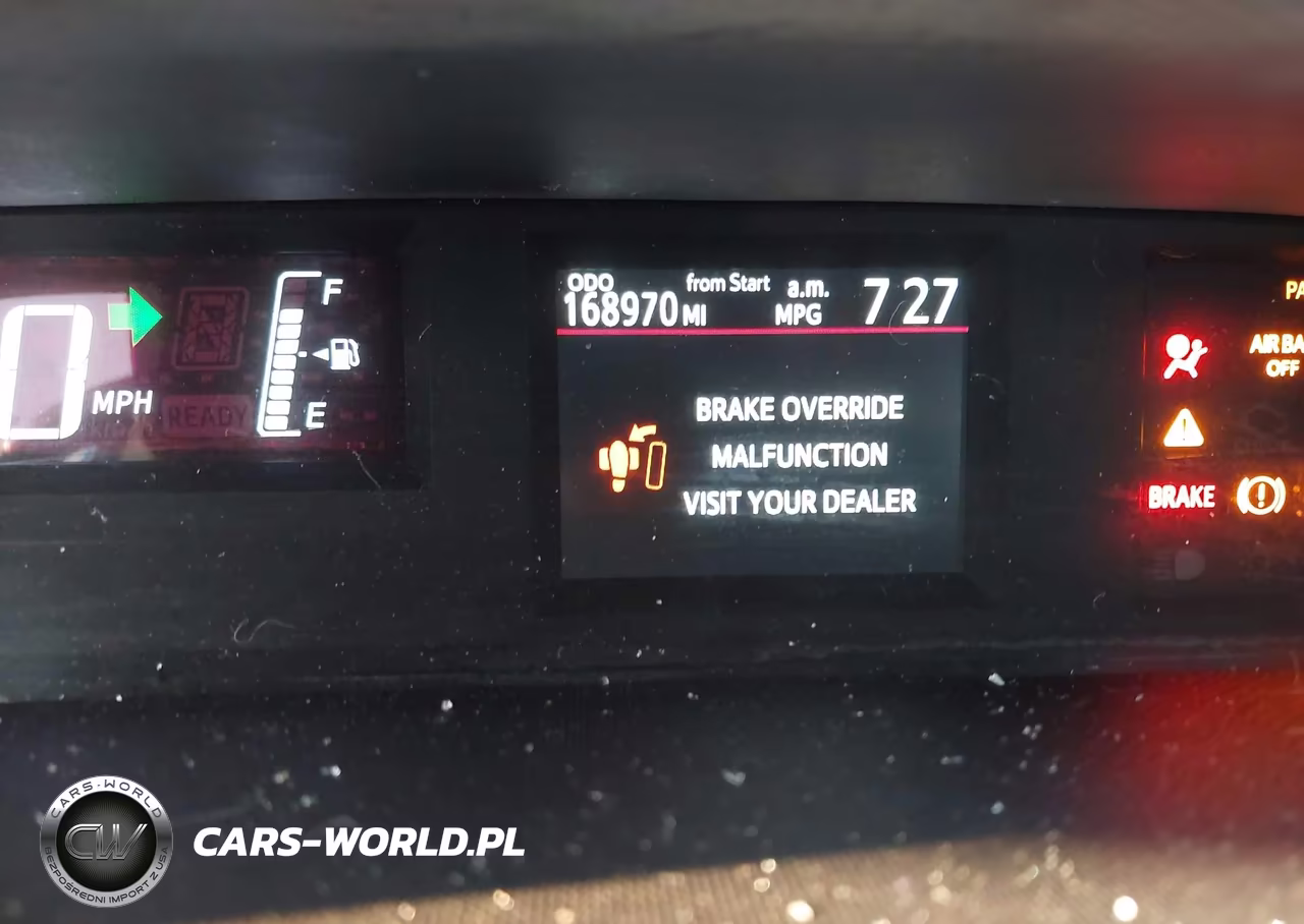 2016 Toyota Prius C Four VIN:JTDKDTB34G1134505 - 15
