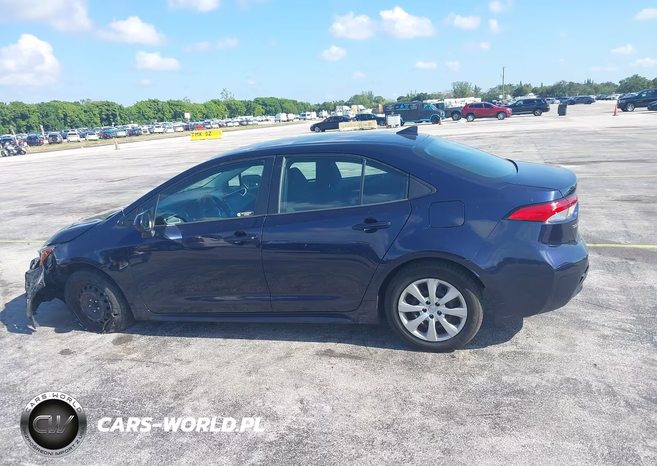 2020 Toyota Corolla Le VIN:5YFEPRAE5LP127577 - 13