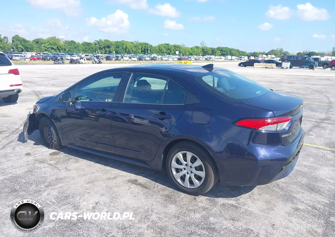 2020 Toyota Corolla Le VIN:5YFEPRAE5LP127577 - 3