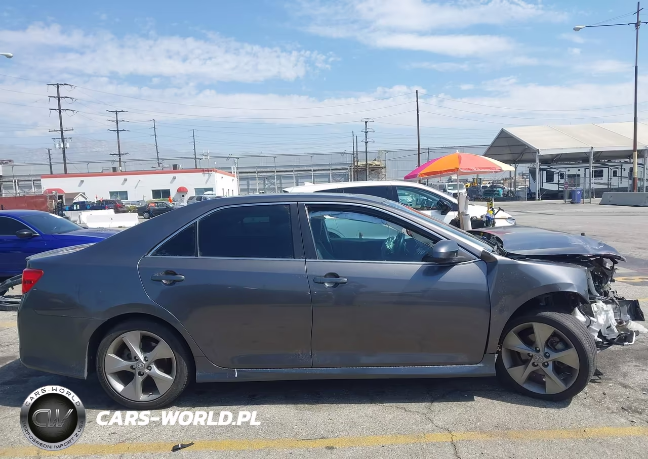2013 Toyota Camry Se V6 VIN:4T1BK1FKXDU534098 - 14