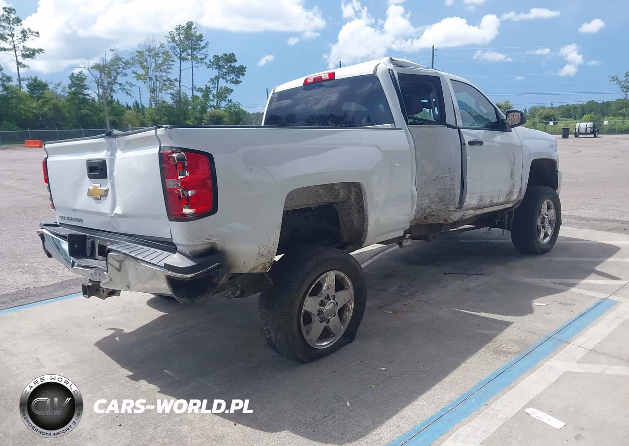2015 Chevrolet Silverado 2500Hd Built After Aug 14 Work Truck VIN:1GC1KUE8XFF512293 - 4