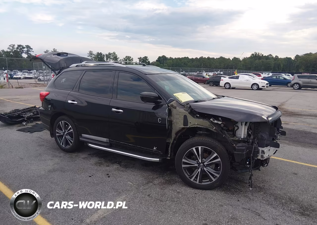 2018 Nissan Pathfinder Platinum