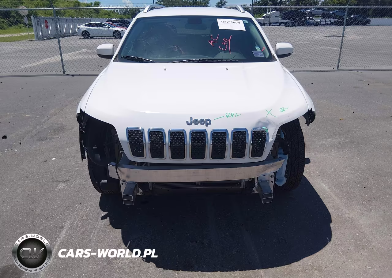 2019 Jeep Cherokee Latitude Plus 4X4 VIN:1C4PJMLN5KD116350 - 6