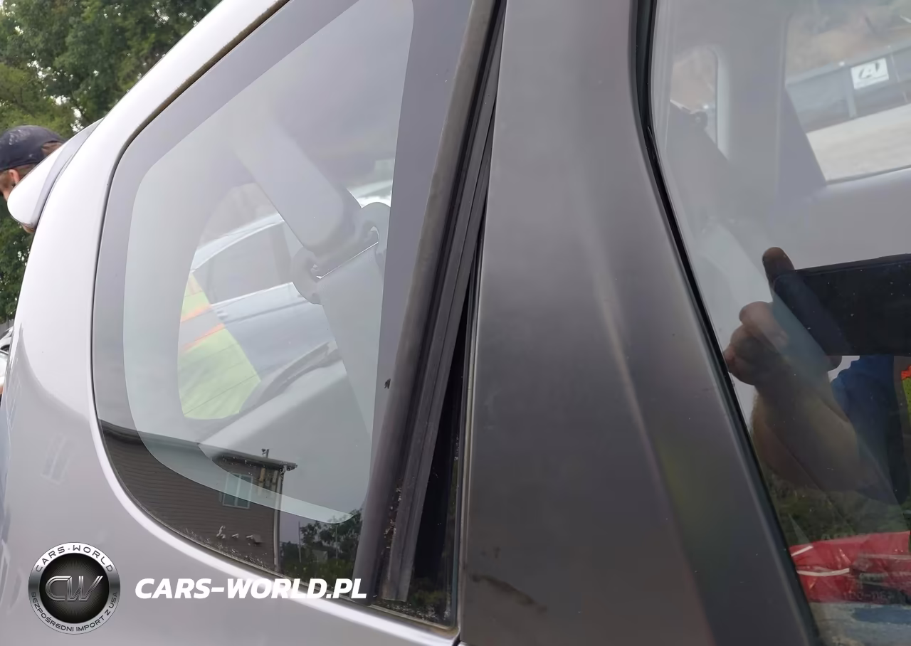 2007 Honda Fit Sport VIN:JHMGD37657S056673 - 15
