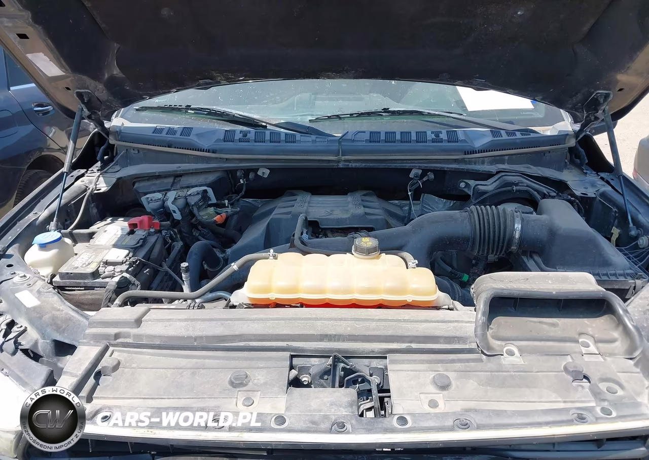 2018 Ford F-150 Xlt VIN:1FTEX1EP7JFA33377 - 10