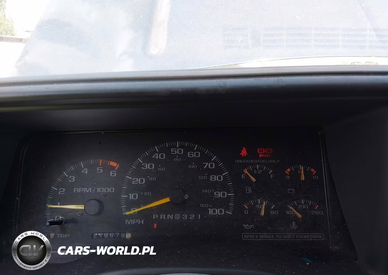 1996 Chevrolet Tahoe K1500 VIN:3GNEK18R5TG144286 - 7