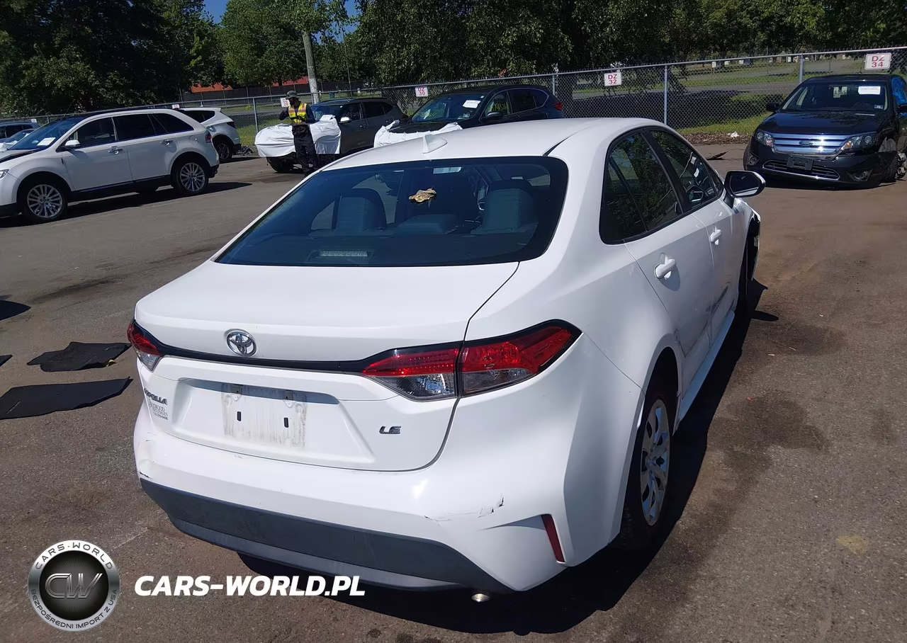2022 Toyota Corolla Le VIN:5YFEPMAE6NP282581 - 4