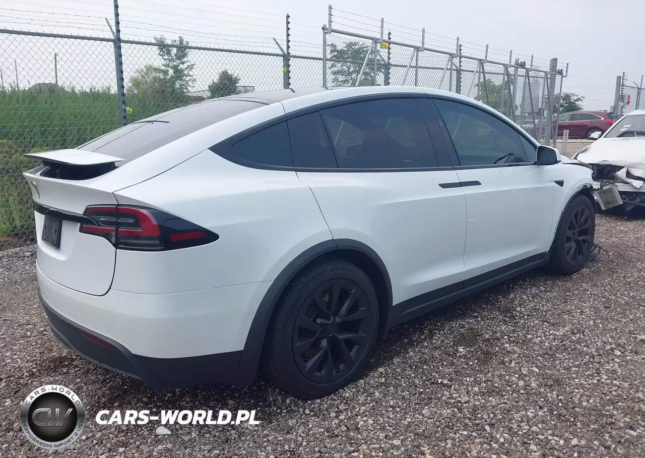 2022 Tesla Model X Dual Motor All-Wheel Drive VIN:7SAXCBE50NF364131 - 4