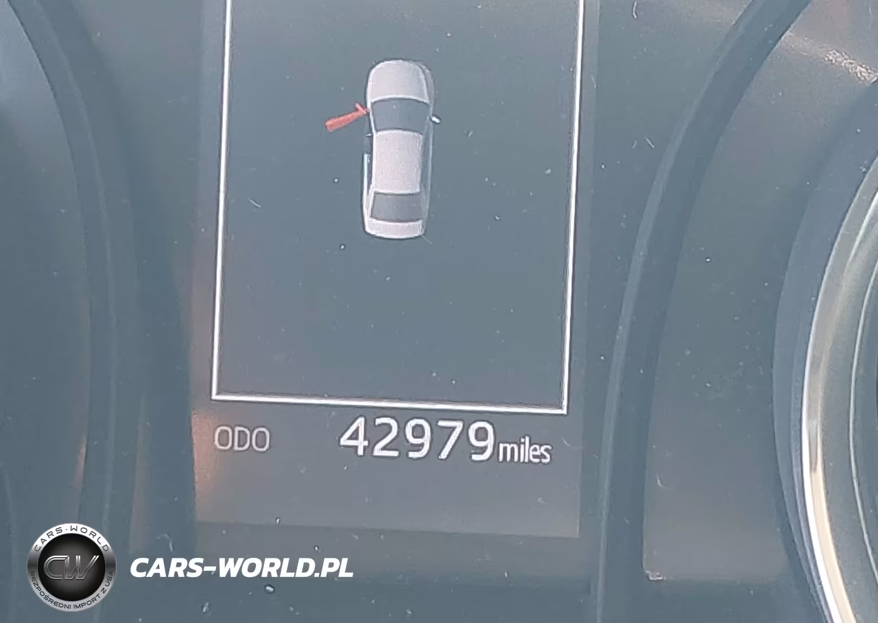 2020 Toyota Camry Le VIN:4T1C11AK8LU366801 - 15