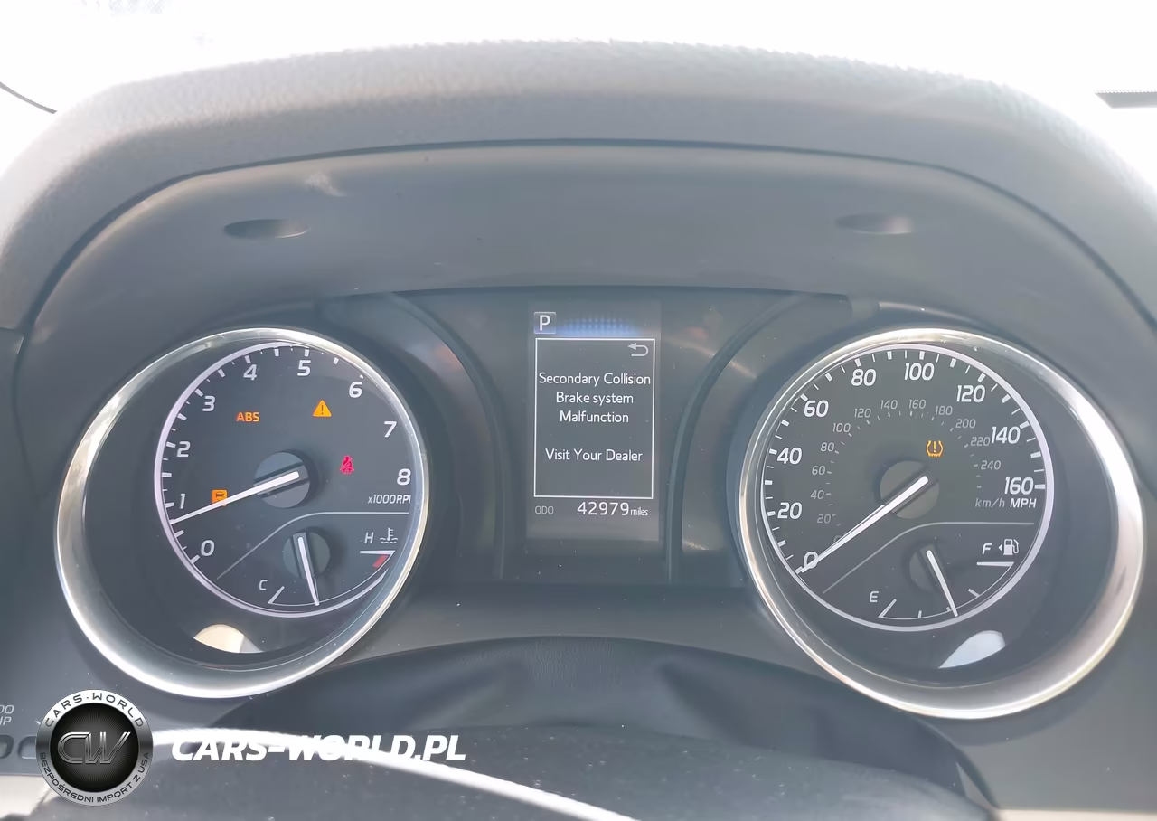2020 Toyota Camry Le VIN:4T1C11AK8LU366801 - 7
