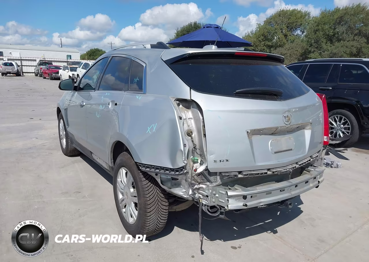 2015 Cadillac Srx Luxury Collection VIN:3GYFNBE30FS587077 - 3