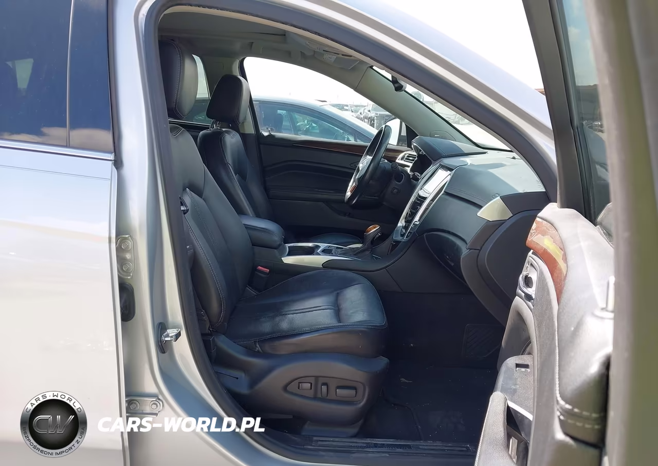 2015 Cadillac Srx Luxury Collection VIN:3GYFNBE30FS587077 - 5