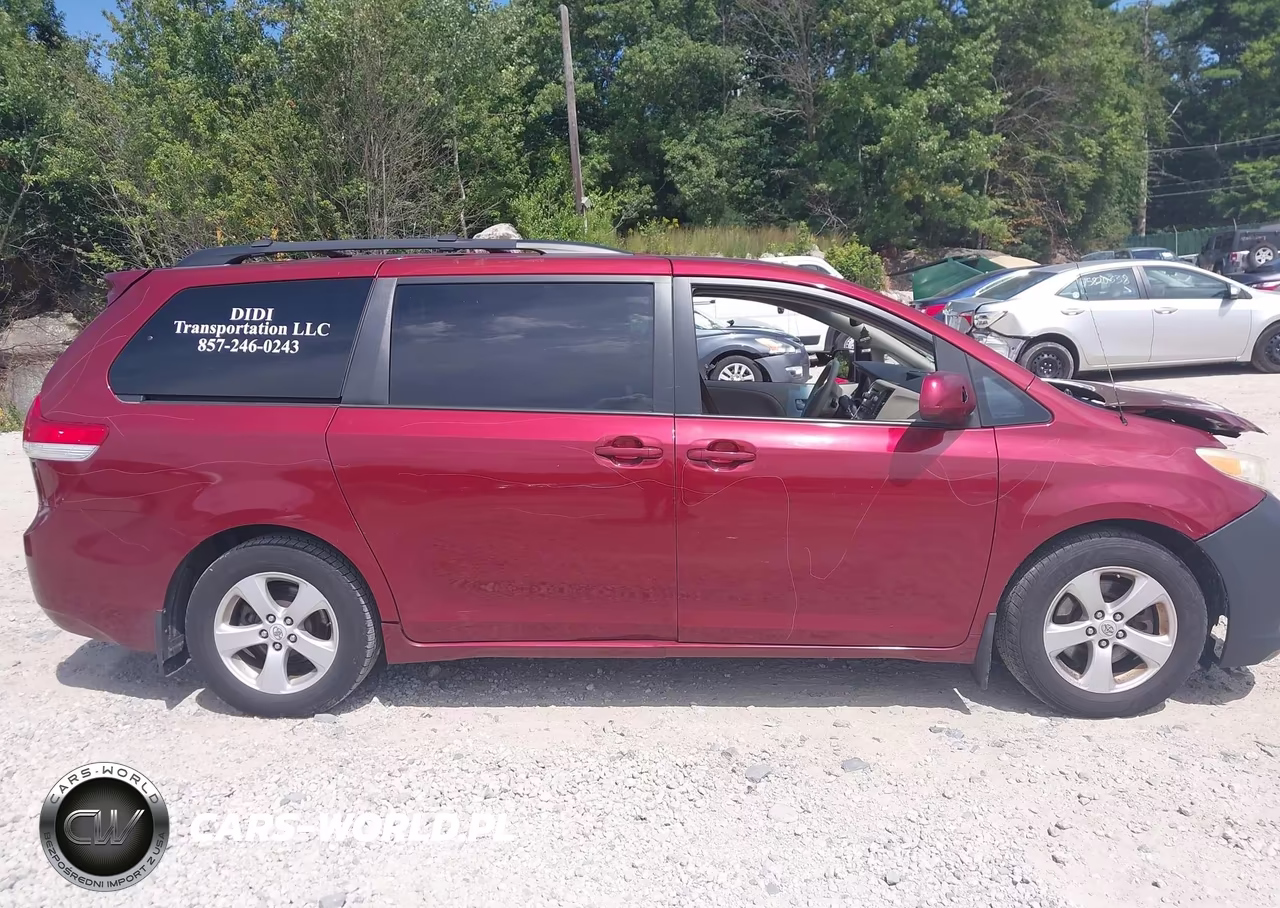 2012 Toyota Sienna Le V6 8 Passenger VIN:5TDKK3DC9CS198040 - 14