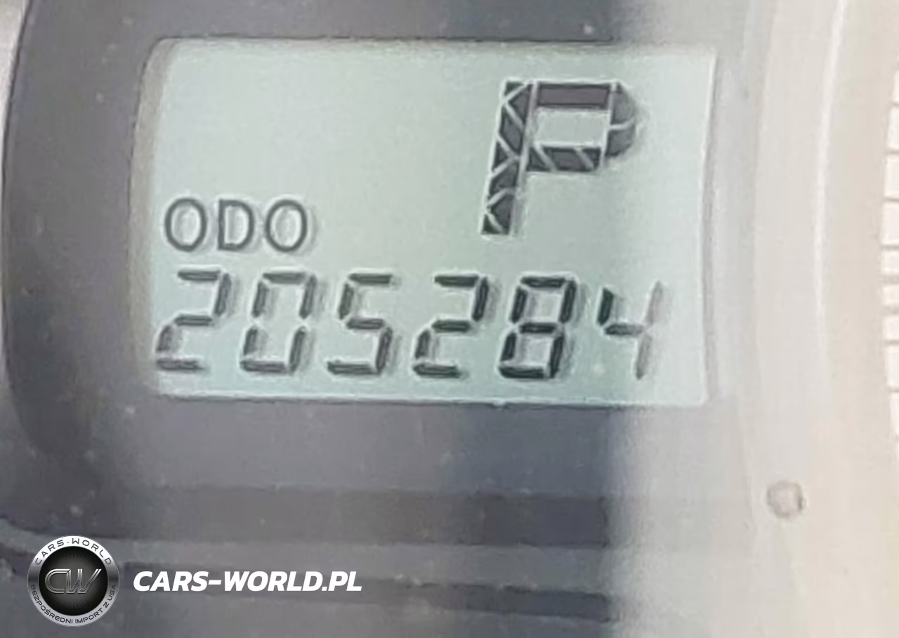 2012 Toyota Sienna Le V6 8 Passenger VIN:5TDKK3DC9CS198040 - 16
