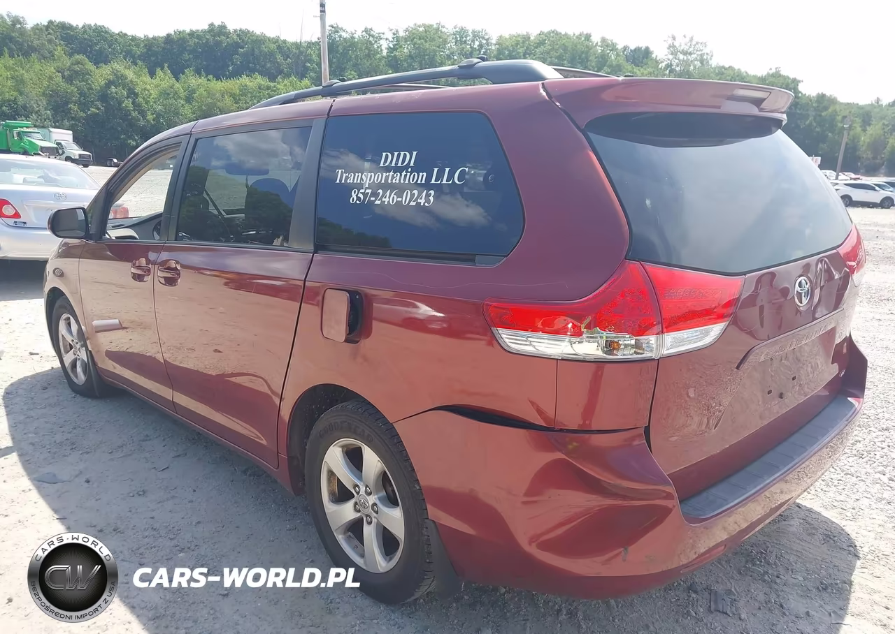 2012 Toyota Sienna Le V6 8 Passenger VIN:5TDKK3DC9CS198040 - 3