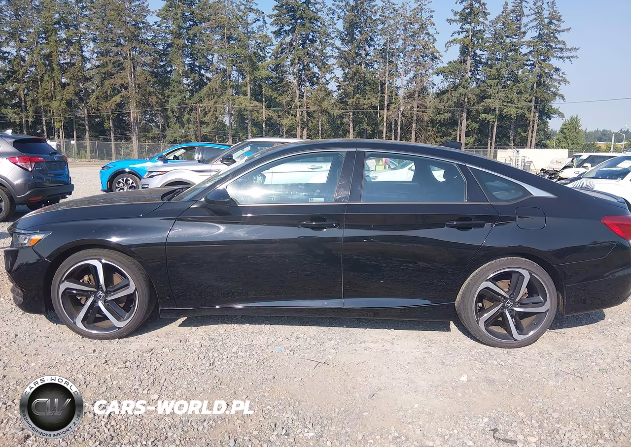 2018 Honda Accord Sport VIN:1HGCV1F30JA203828 - 14