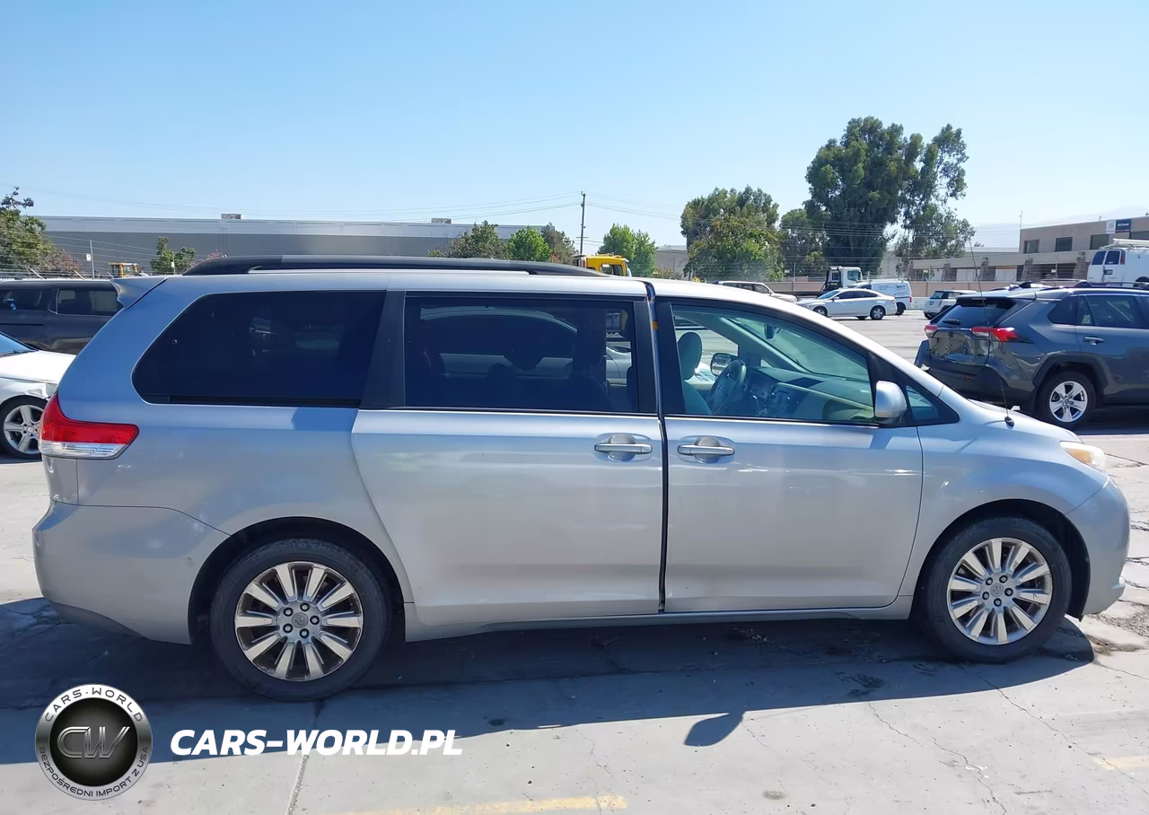 2011 Toyota Sienna Le VIN:5TDJK3DC6BS004087 - 13
