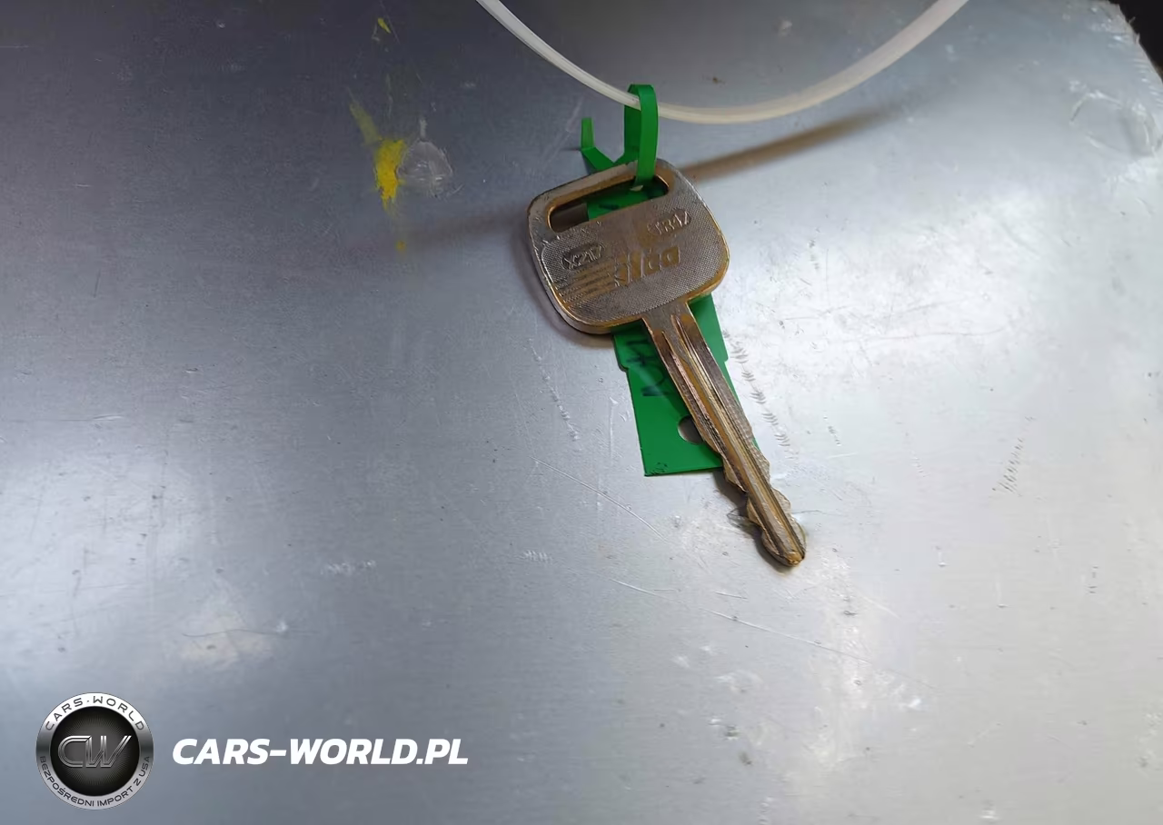 2003 Toyota Camry Le VIN:4T1BE32K33U645728 - 11