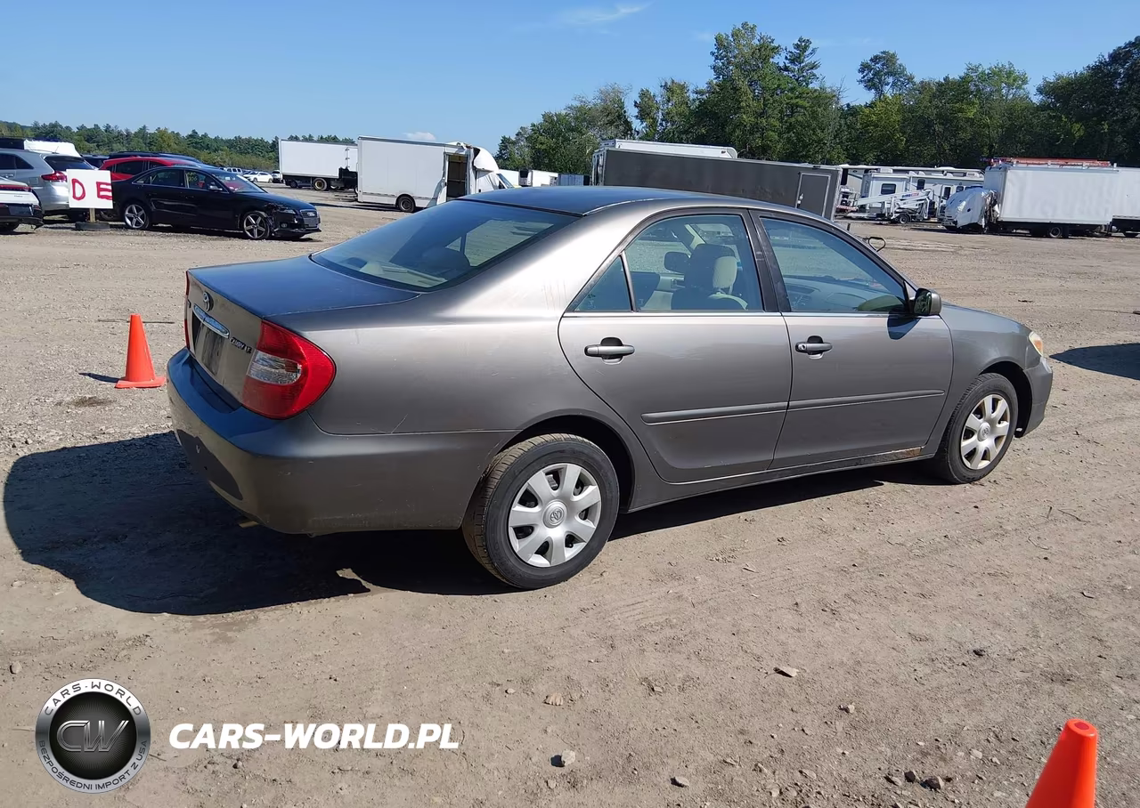2003 Toyota Camry Le VIN:4T1BE32K33U645728 - 4