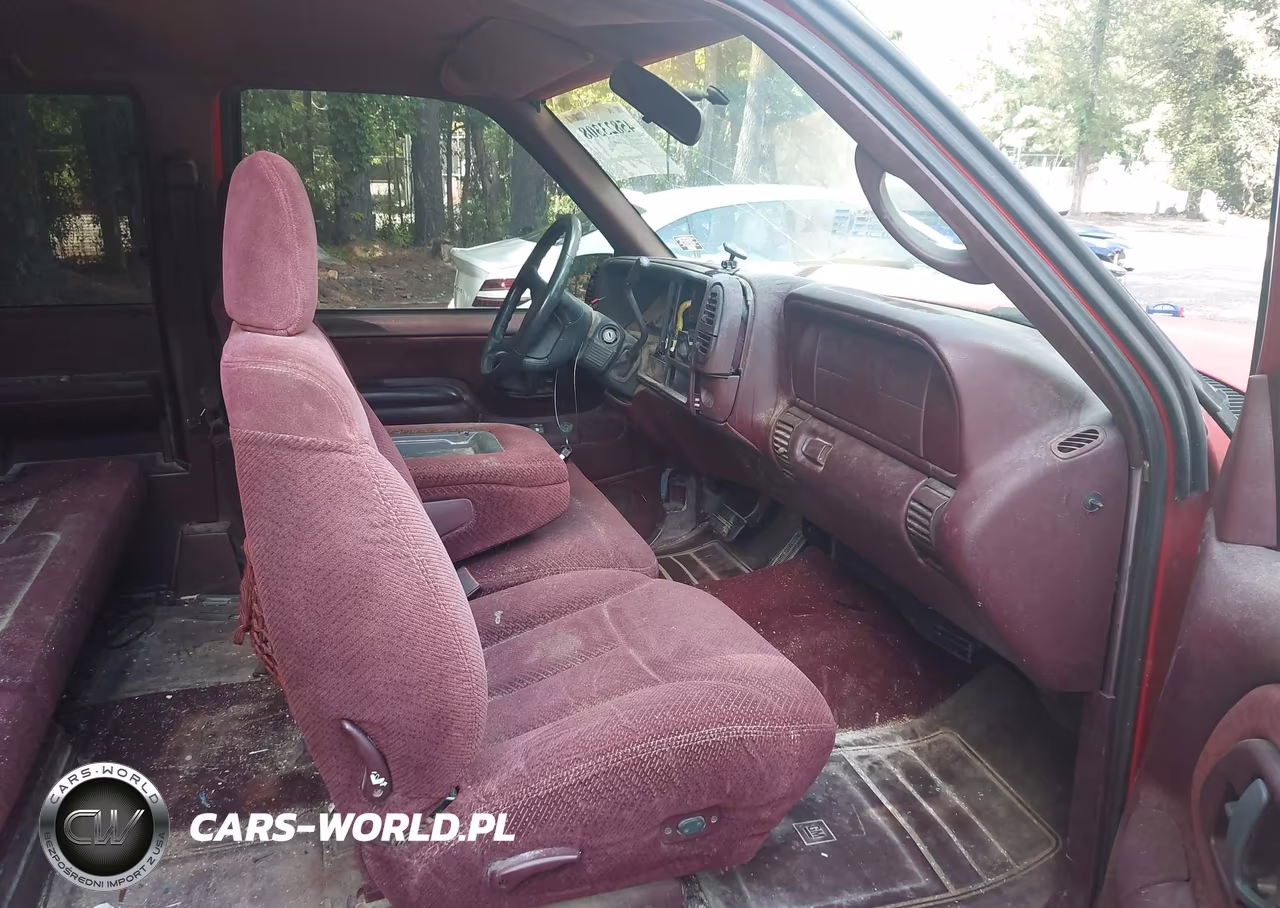 1997 Chevrolet C1500 Fleetside VIN:2GCEC19R1V1176054 - 5
