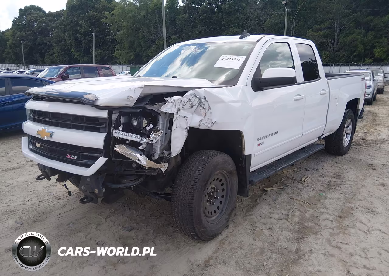 2017 Chevrolet Silverado 1500 2Lt VIN:1GCVKREC3HZ318919 - 6