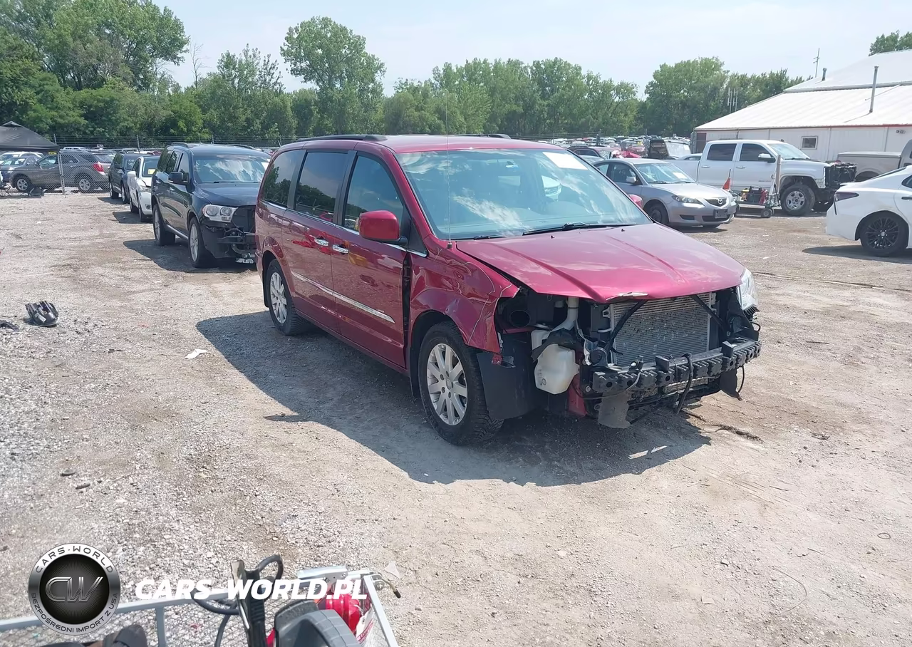 2015 Chrysler Town & Country Touring VIN:2C4RC1BG4FR656764 - 1