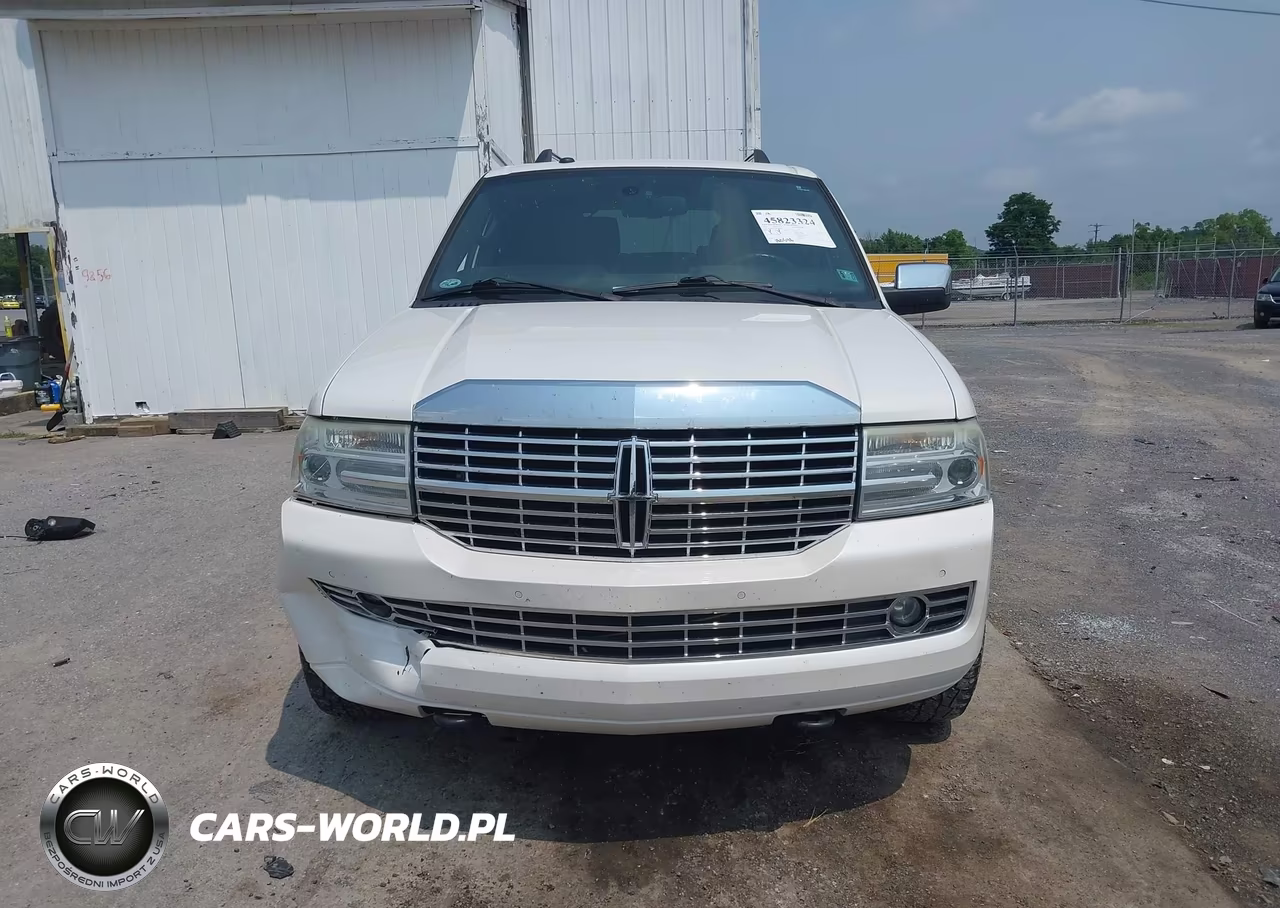 2011 Lincoln Navigator VIN:5LMJJ2J5XBEJ00466 - 13