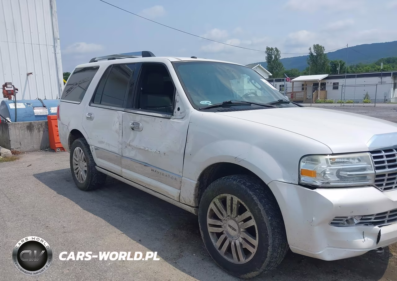 2011 Lincoln Navigator VIN:5LMJJ2J5XBEJ00466 - 6