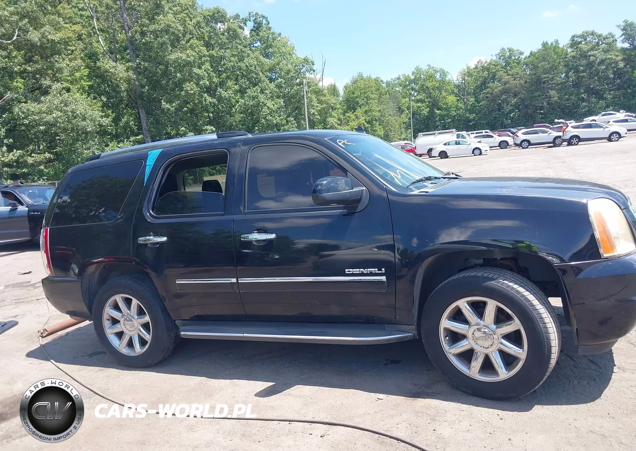2011 GMC Yukon Denali VIN:1GKS1EEF2BR377674 - 13