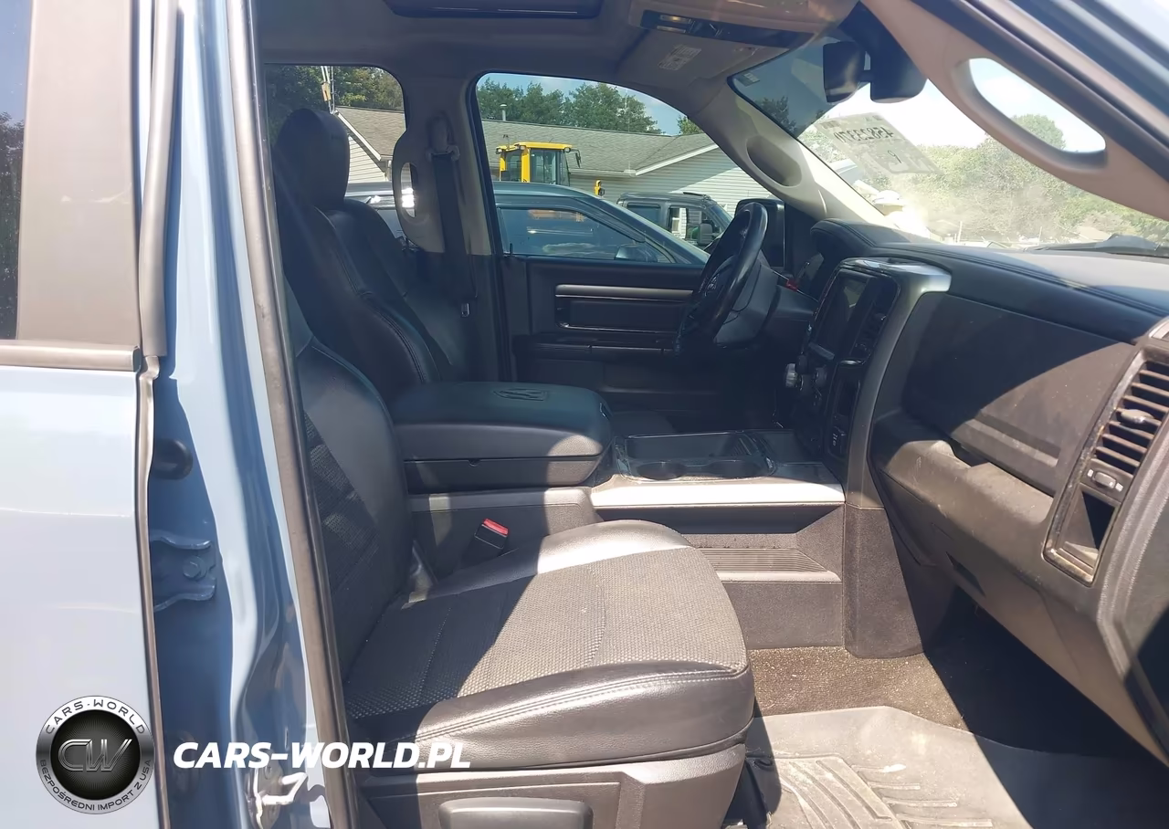 2015 Ram 1500 Sport VIN:1C6RR7MT3FS736039 - 5