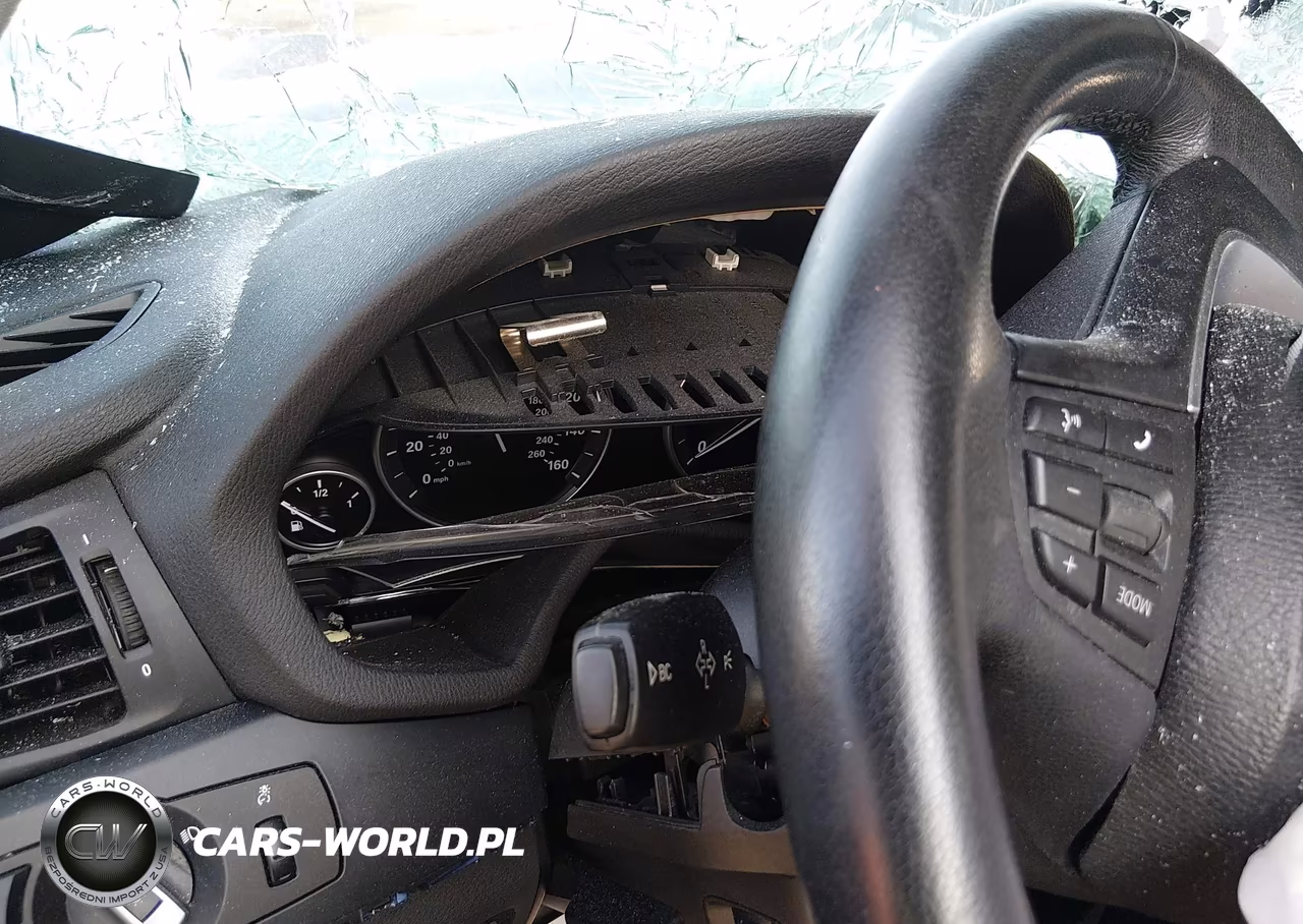 2011 BMW X3 xDrive28I VIN:5UXWX5C55BLW13709 - 7