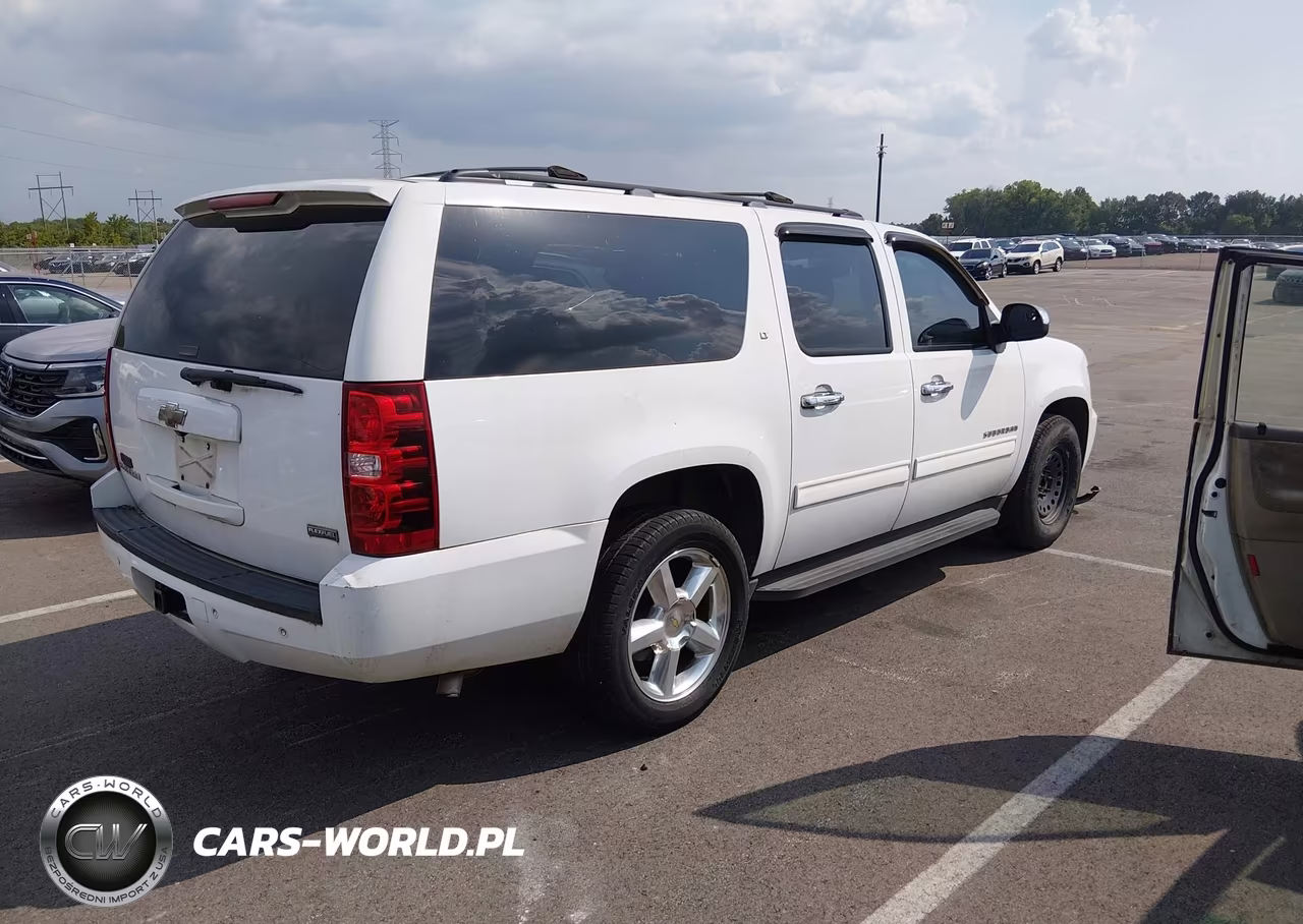 2009 Chevrolet Suburban 1500 Lt2 VIN:1GNFC26039R300698 - 4