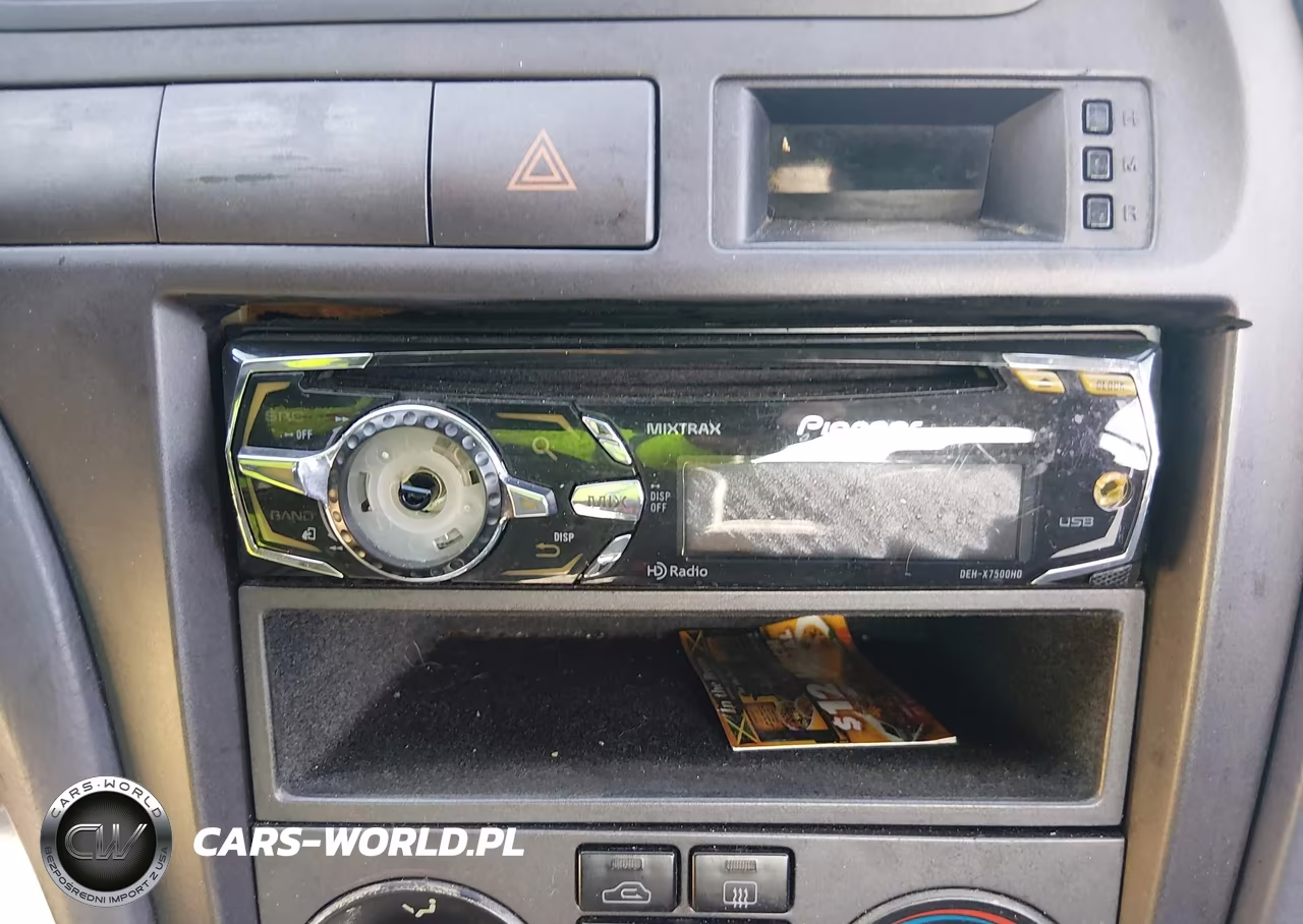2001 Hyundai Elantra Gls VIN:KMHDN45D01U187557 - 13
