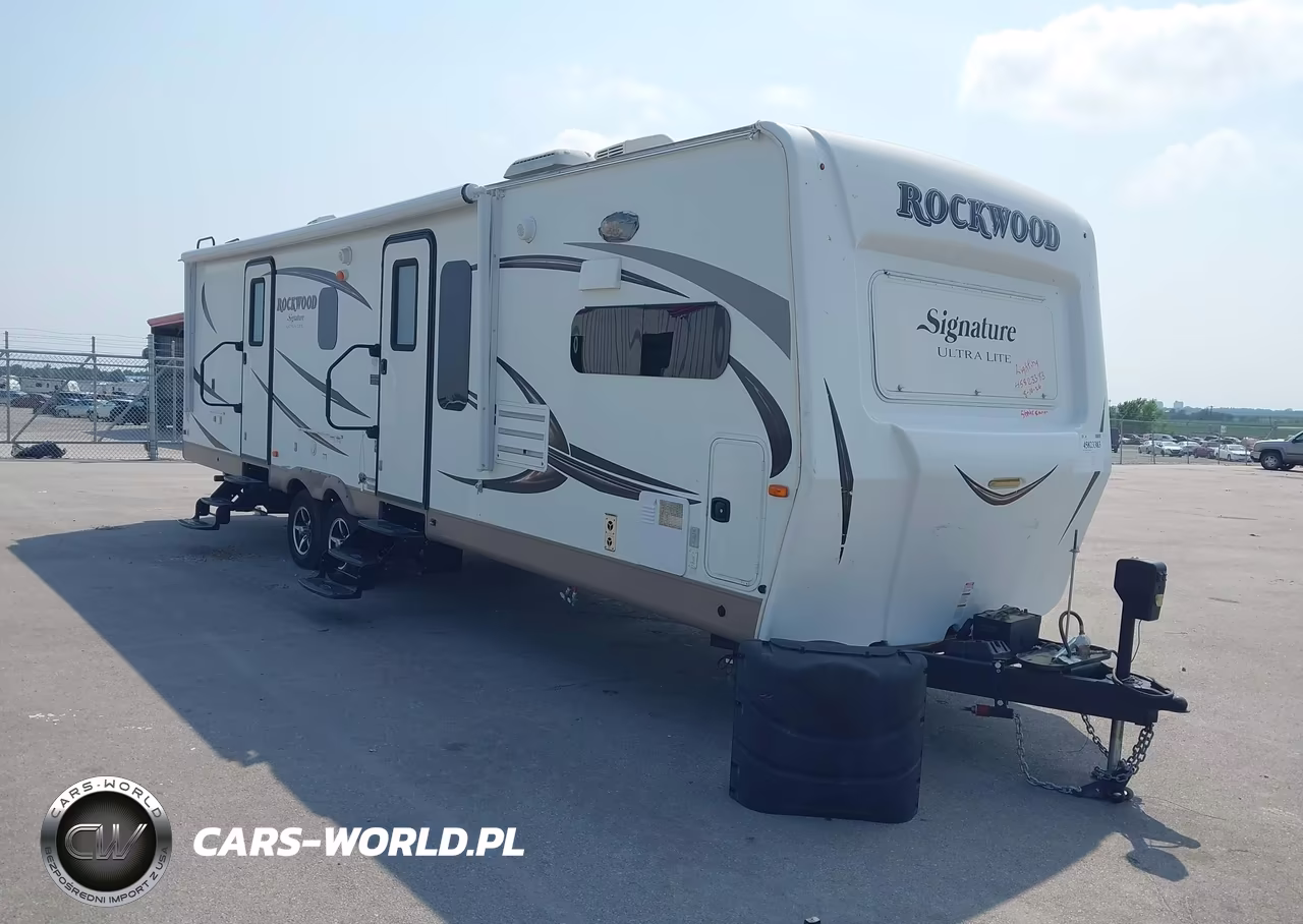 2017 Rockwood Signature Ultra Lite