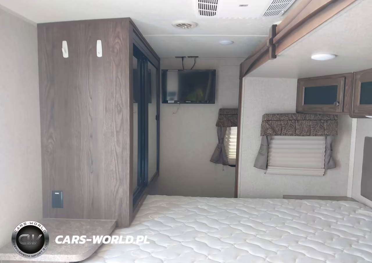 2017 Rockwood Signature Ultra Lite VIN:4X4TRLH23H1874322 - 6