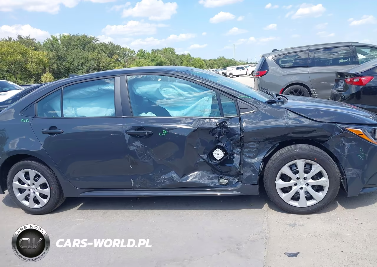 2026 Toyota Corolla Le VIN:5YFB4MDE7TP486438 - 14