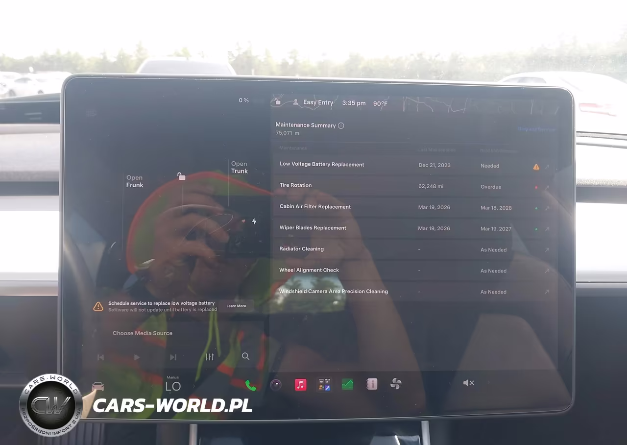 2020 Tesla Model 3 Standard Range Plus Rear-Wheel Drive-Standard Range Rear-Wheel Drive VIN:5YJ3E1EA9LF644835 - 18