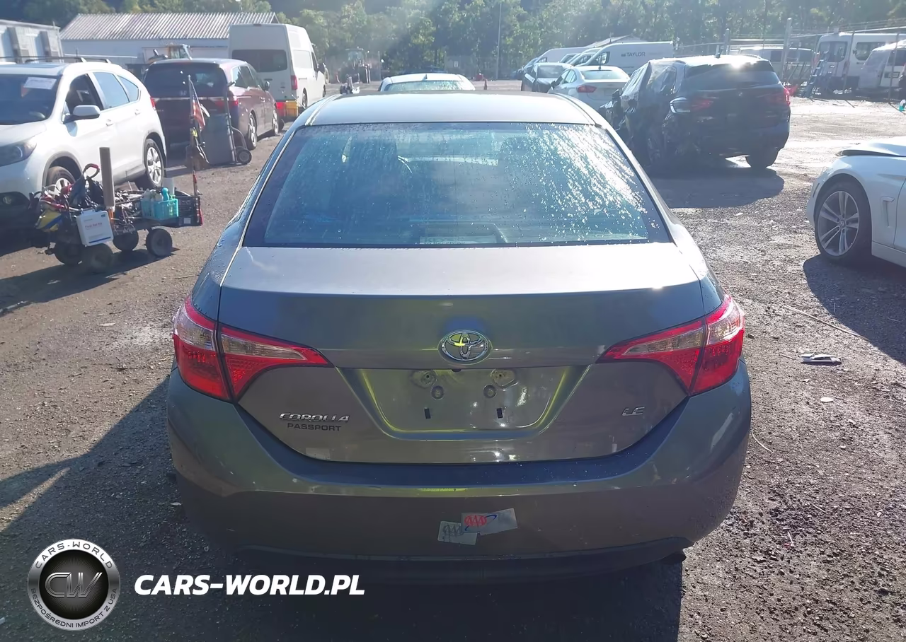 2017 Toyota Corolla Le VIN:2T1BURHE3HC938691 - 16