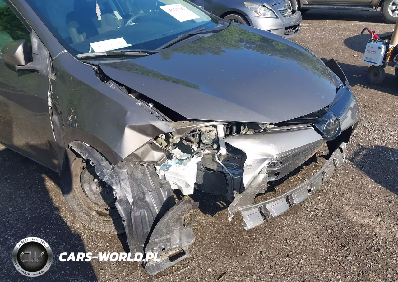 2017 Toyota Corolla Le VIN:2T1BURHE3HC938691 - 6
