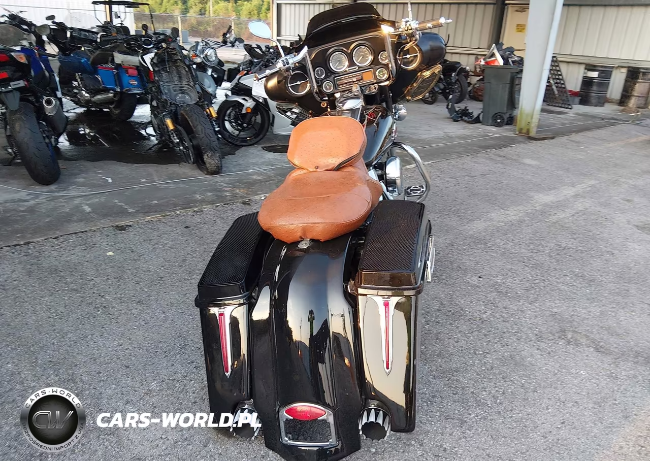 2005 Harley-Davidson Flhtcui VIN:1HD1FCW165Y604616 - 6